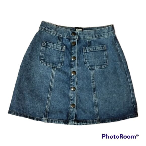 BDG Urban Outfitters Button Front Denim Jean Mini Skirt Sz XS - Picture 1 of 5
